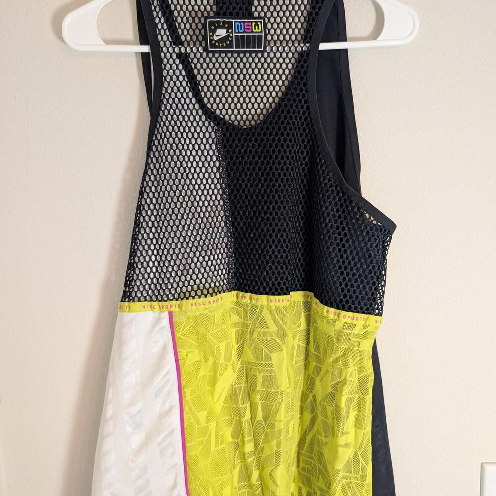 Nike Women's multi Vest